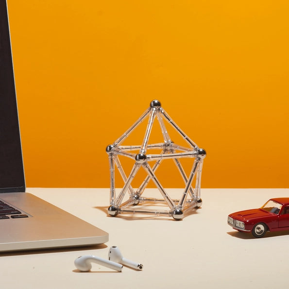 Speks Spokes | Desk Toy