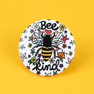 Bee Kind Floral Bug Button